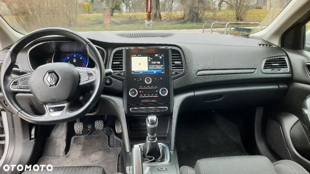 Renault Megane 1.5 Blue dCi Business - 10