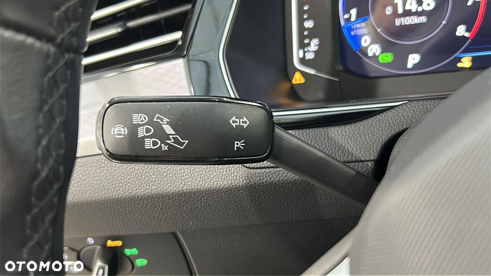 Volkswagen Passat 1.5 TSI EVO Business DSG - 26