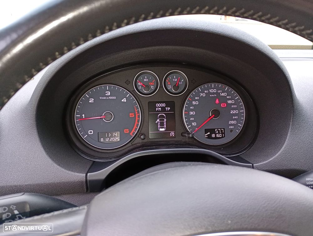 Audi A3 Sportback 1.6 TDI Attraction - 11