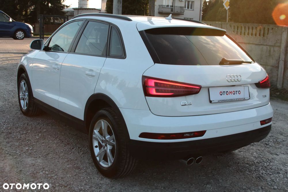 Audi Q3 2.0 TDI Design - 10