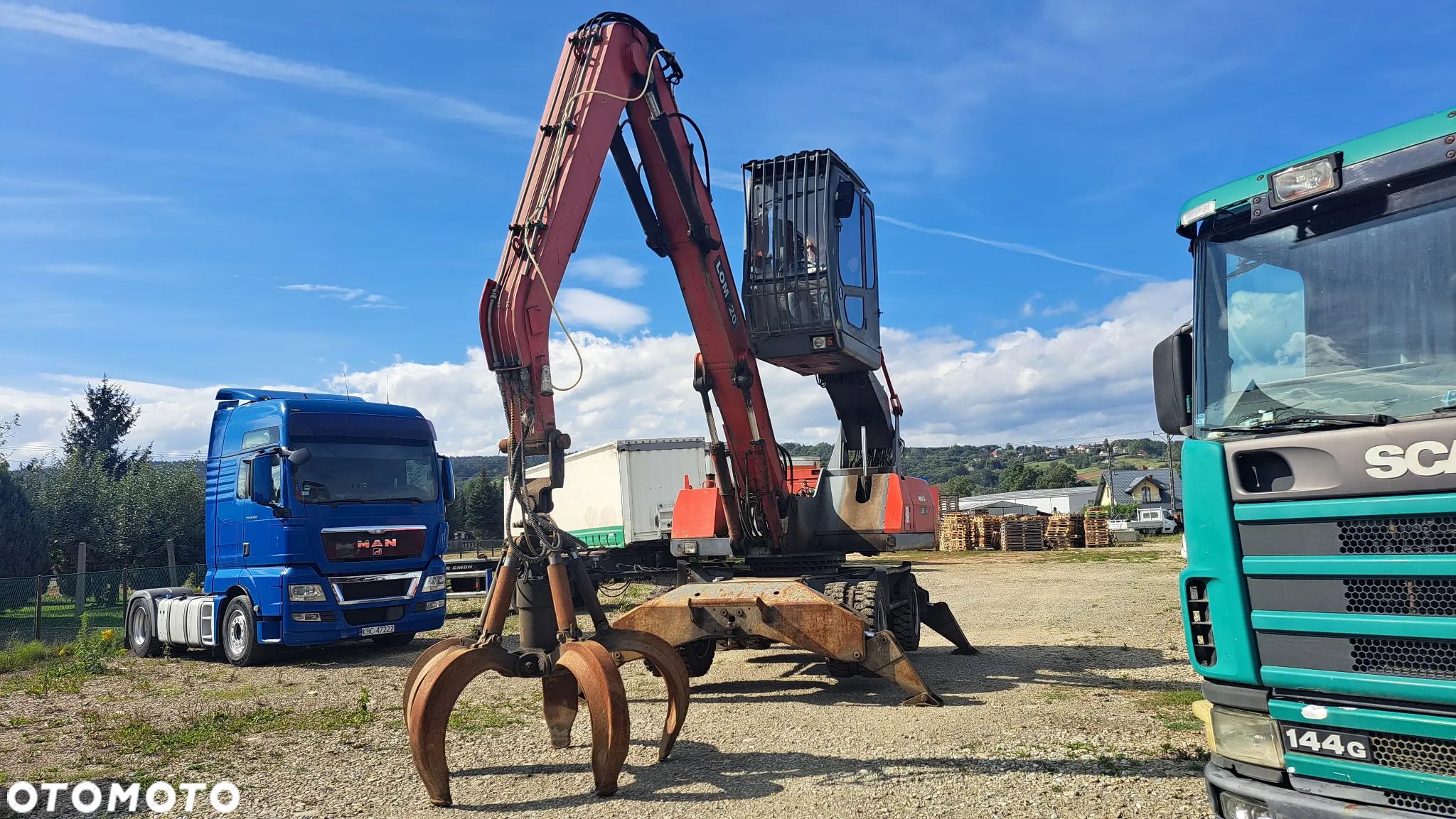 Fuchs 320 LOM - 1