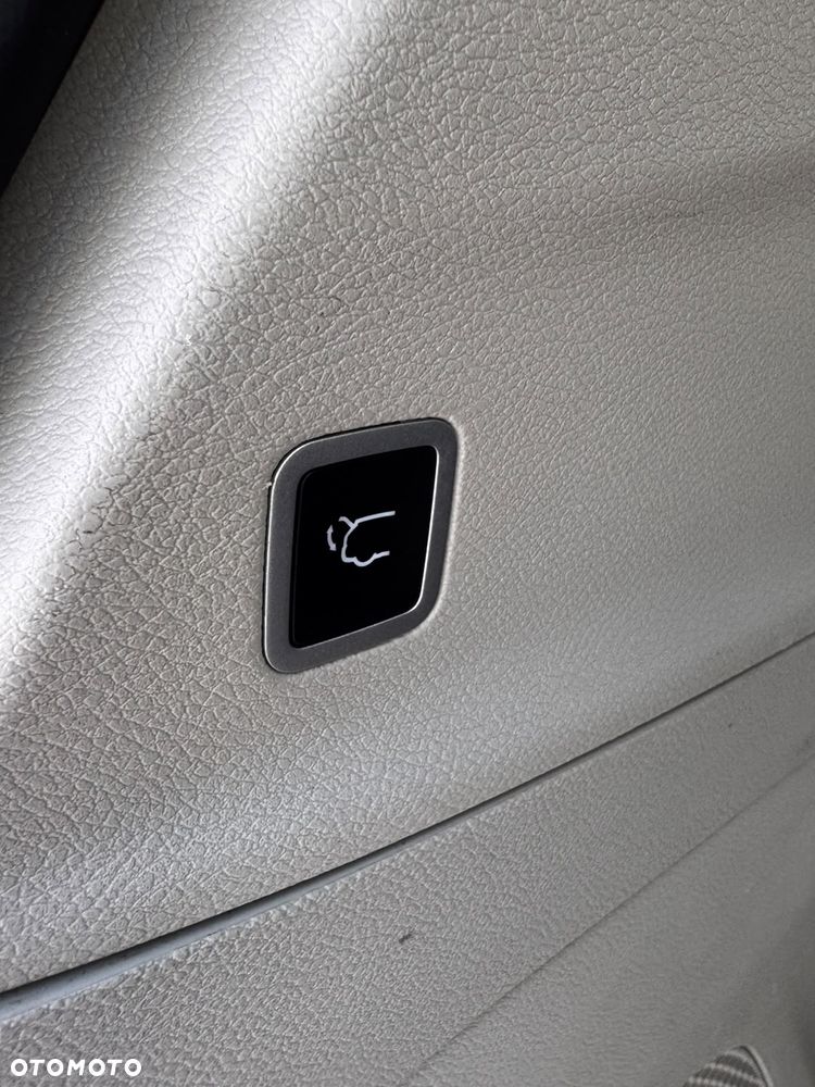 Chrysler Pacifica - 18