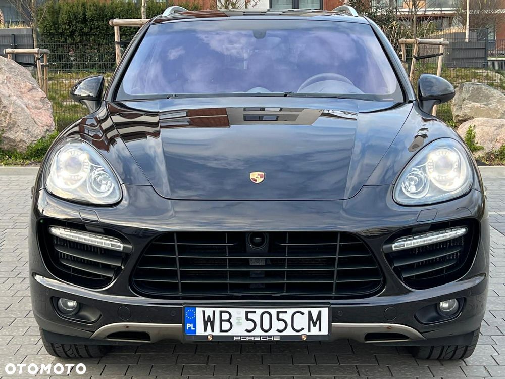 Porsche Cayenne Turbo Tiptronic S - 6