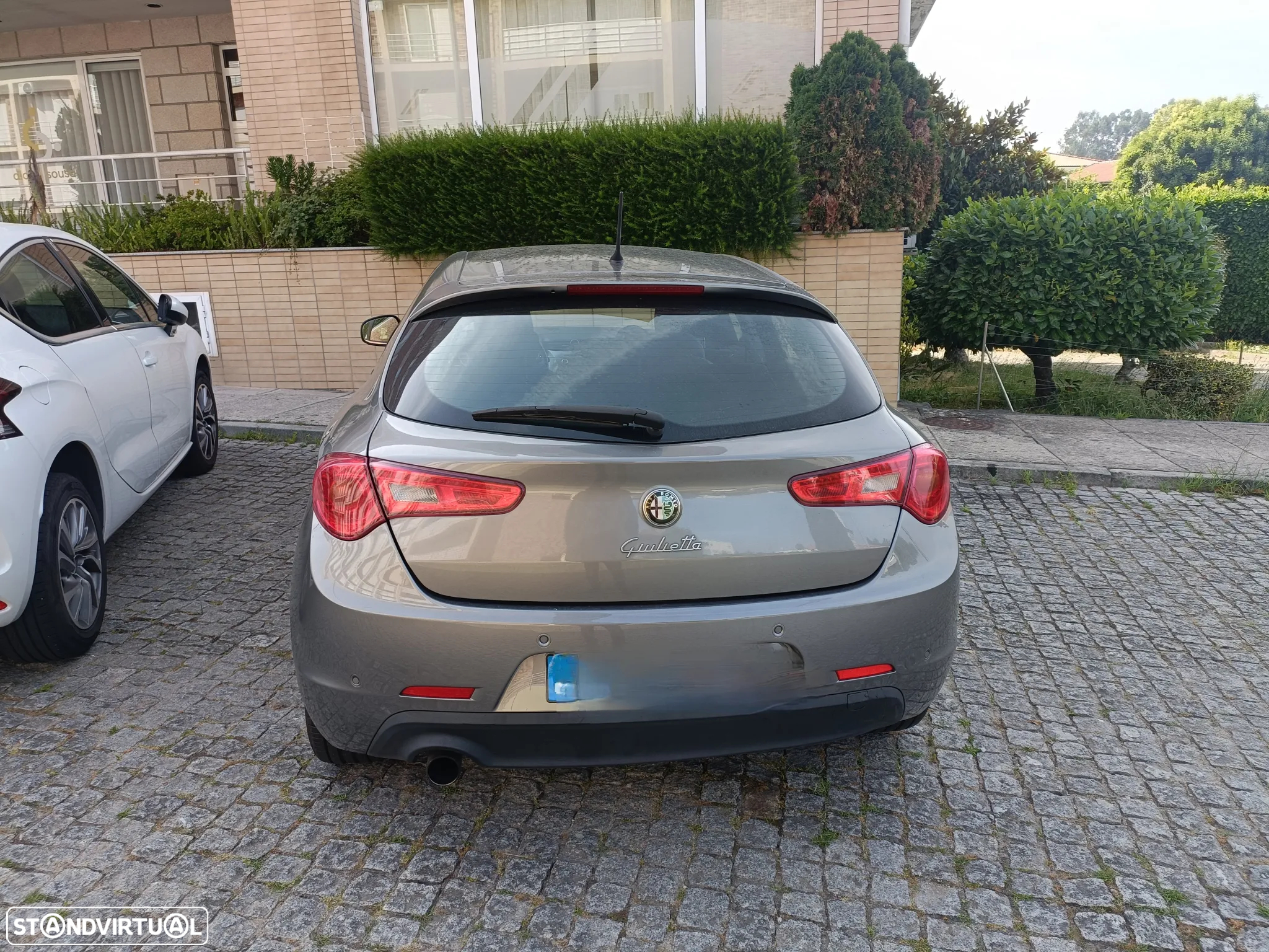 Alfa Romeo Giulietta 1.6 JTDm Distinctive - 2