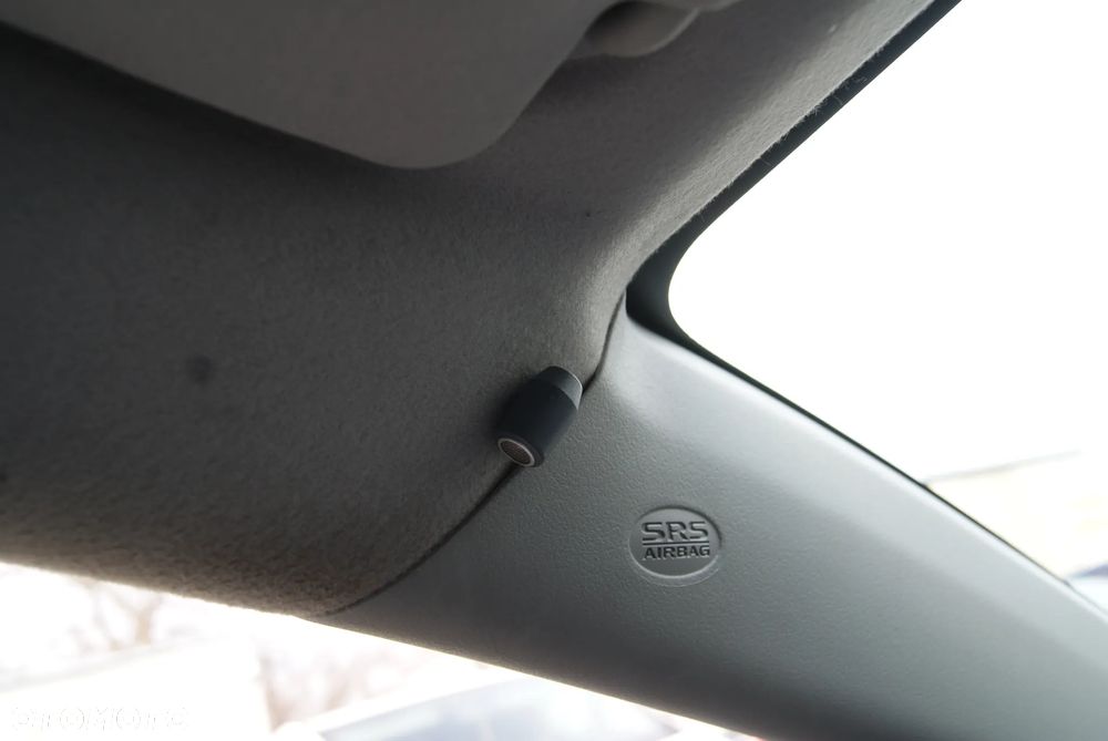 Mitsubishi Lancer 1.6 Inform - 28