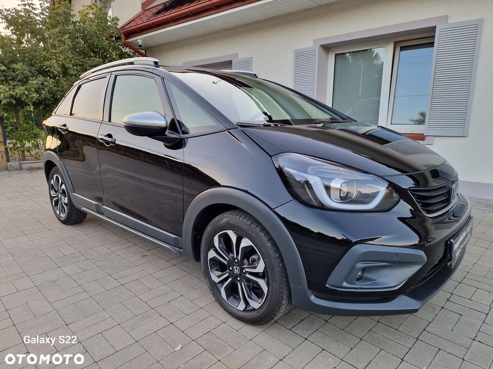 Honda Jazz 1.5 i-MMD Executive Crosstar (Czarny Dach) - 1