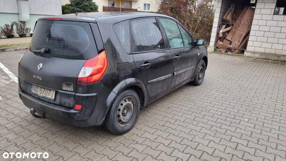 Renault Scenic 1.6 16V Confort Authentique - 5