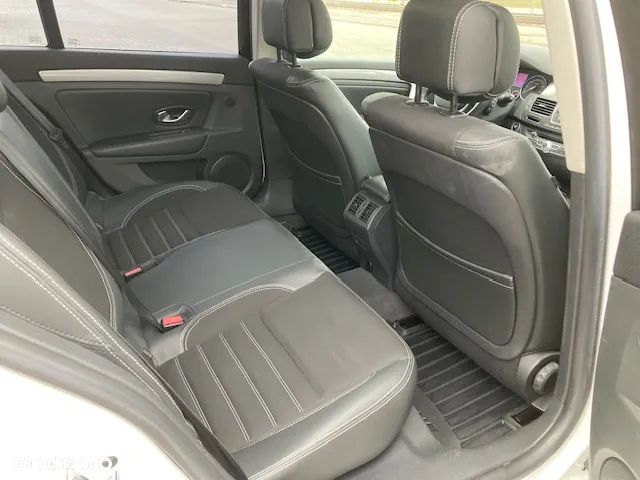 Renault Laguna dCi 110 FAP Limited - 15