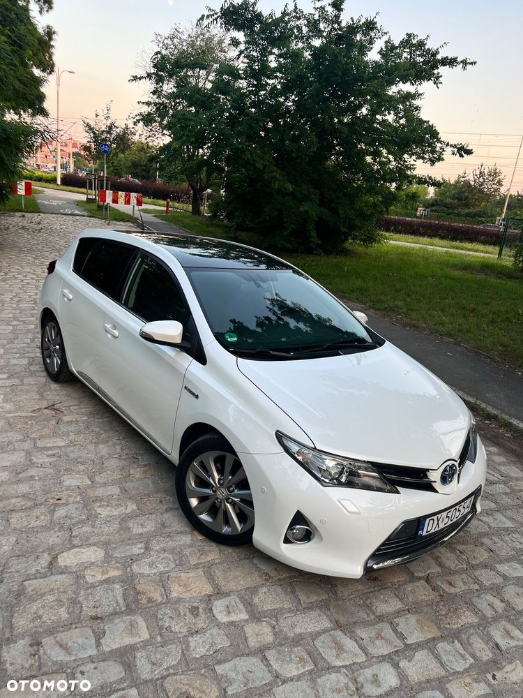 Toyota Auris 1.8 HSD Sol - 6