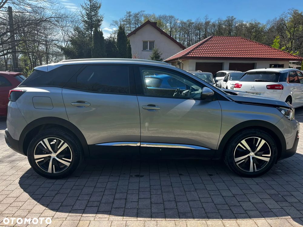 Peugeot 3008 1.2 PureTech GPF Allure S&S EAT8 - 6