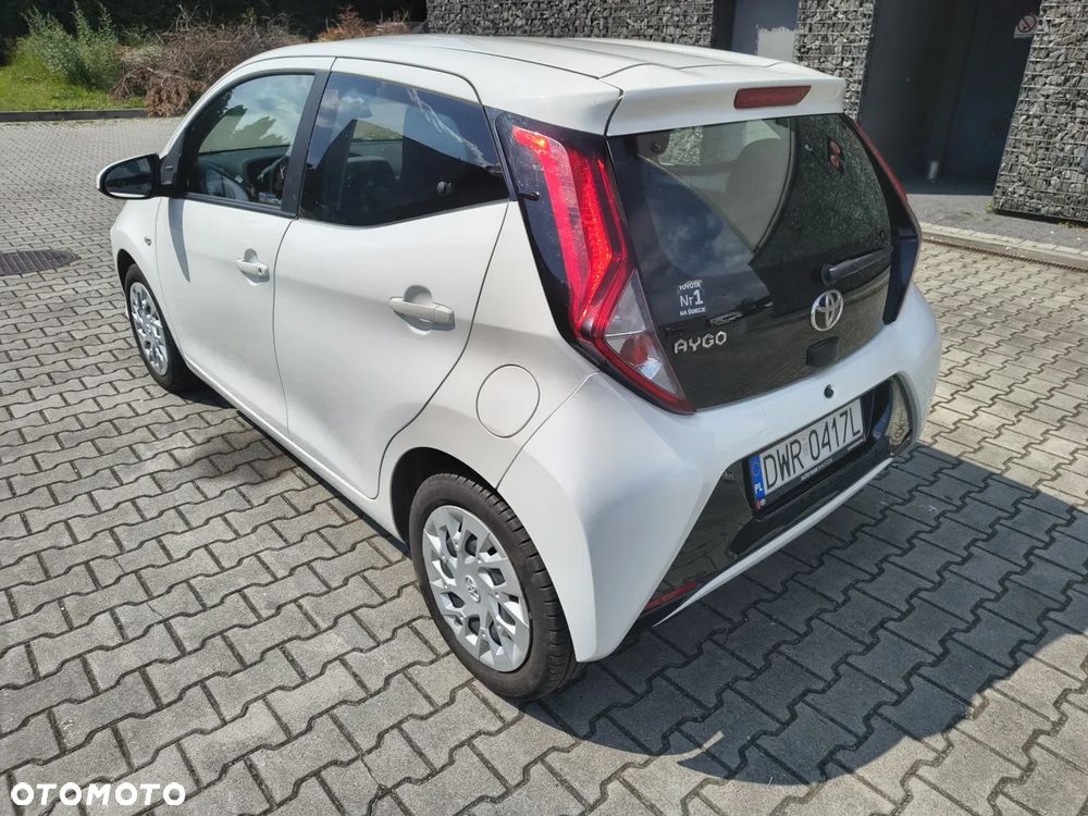 Toyota Aygo x-play - 2