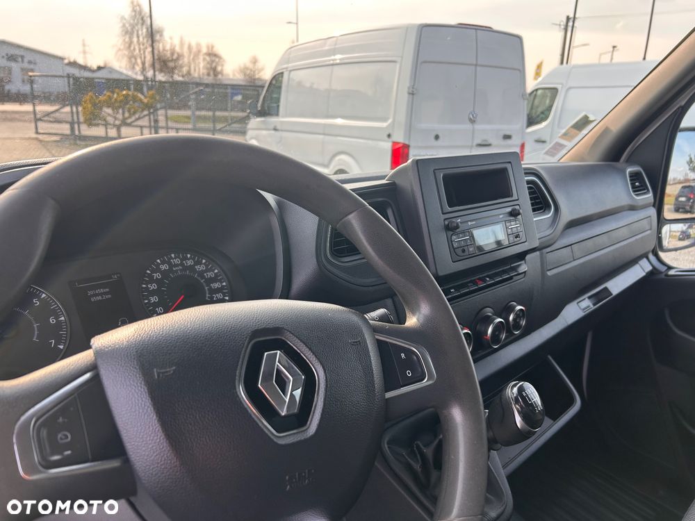 Renault Master - 25