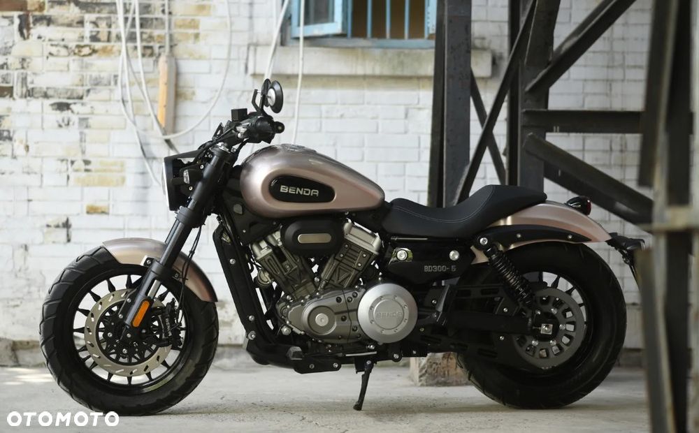 Benda Chinchilla 125 - 2