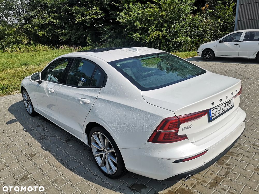 Volvo S60 T5 Momentum Pro - 9