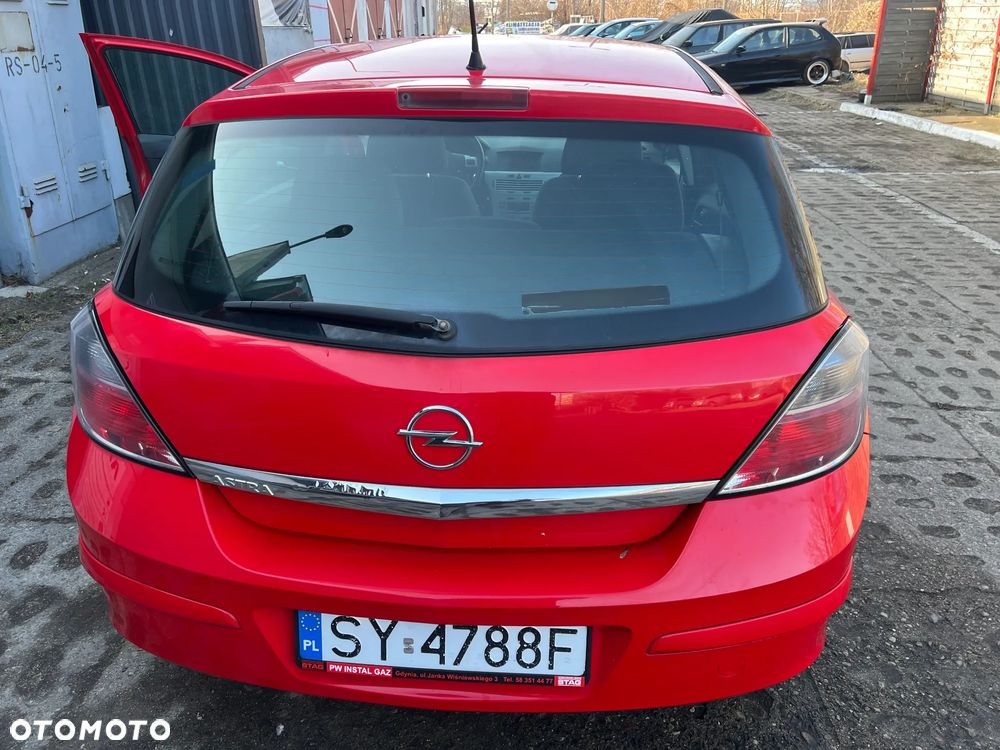 Opel Astra 1.6 - 14
