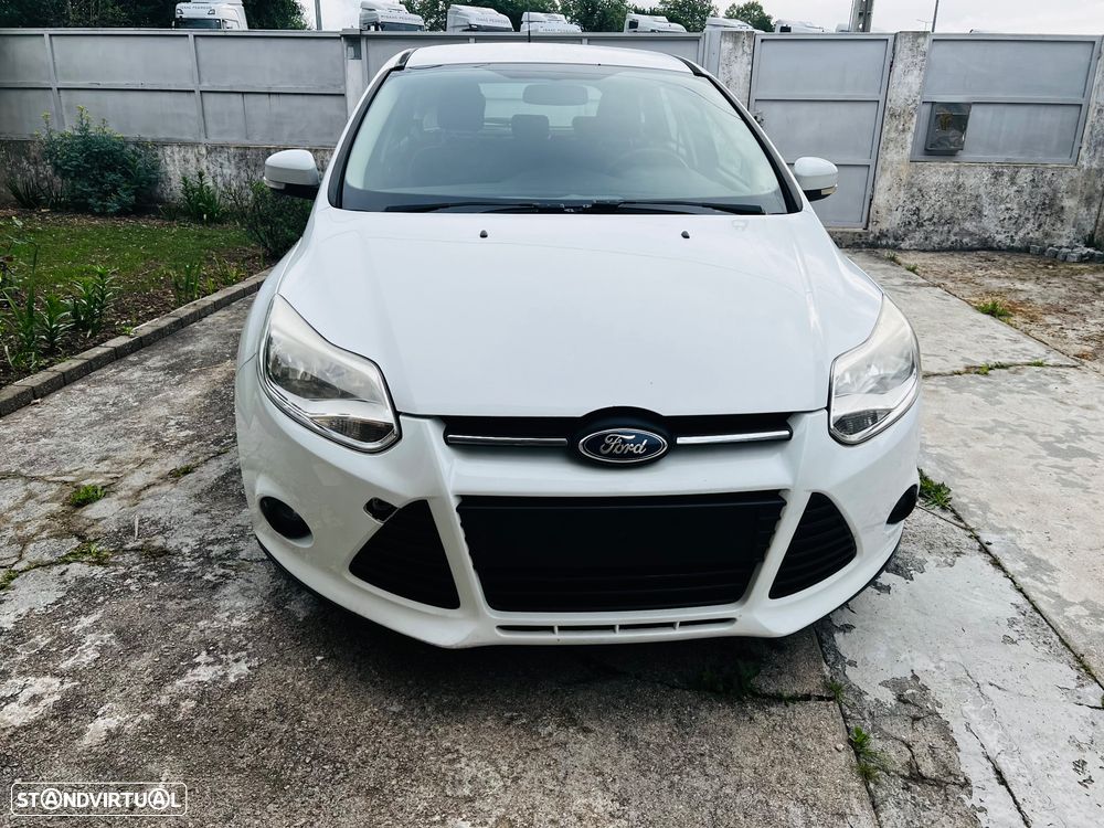Ford Focus 1.0 SCTi Titanium - 4