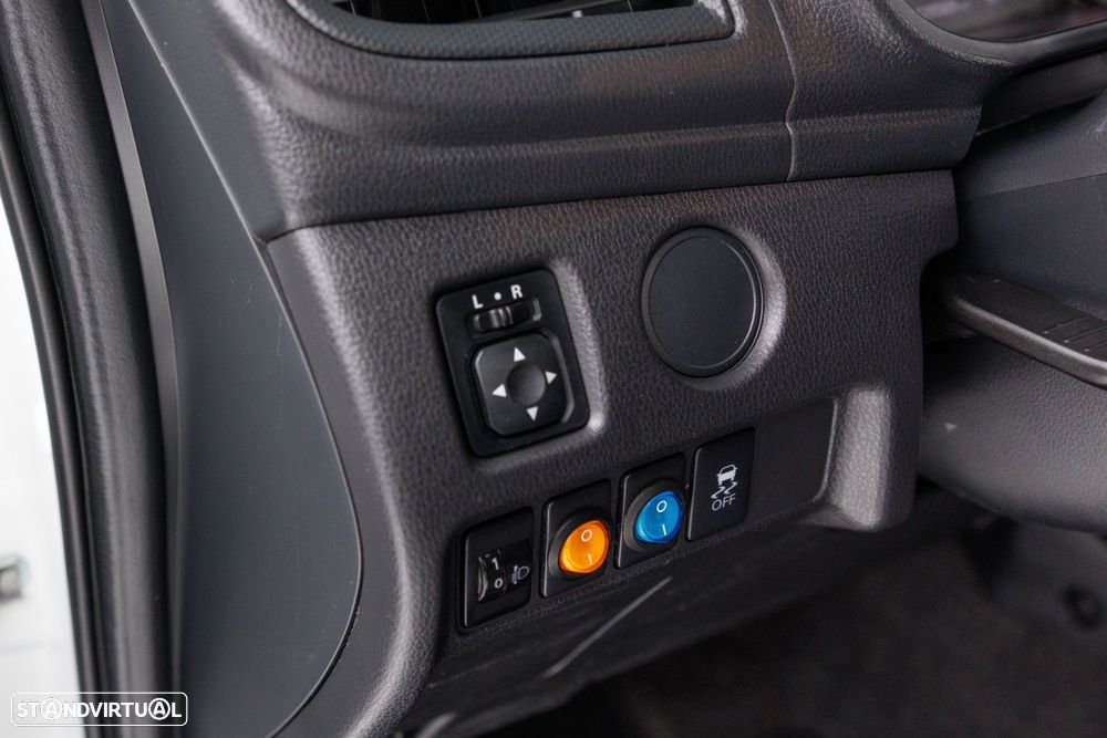 Mitsubishi L200 2.3 DI-D CD Invite 4WD - 14