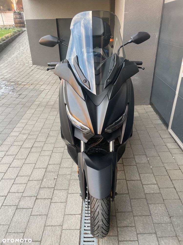Yamaha X-max - 9