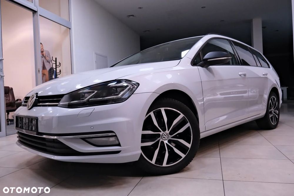Volkswagen Golf 2.0 TSI OPF 4Motion DSG R-Line - 23