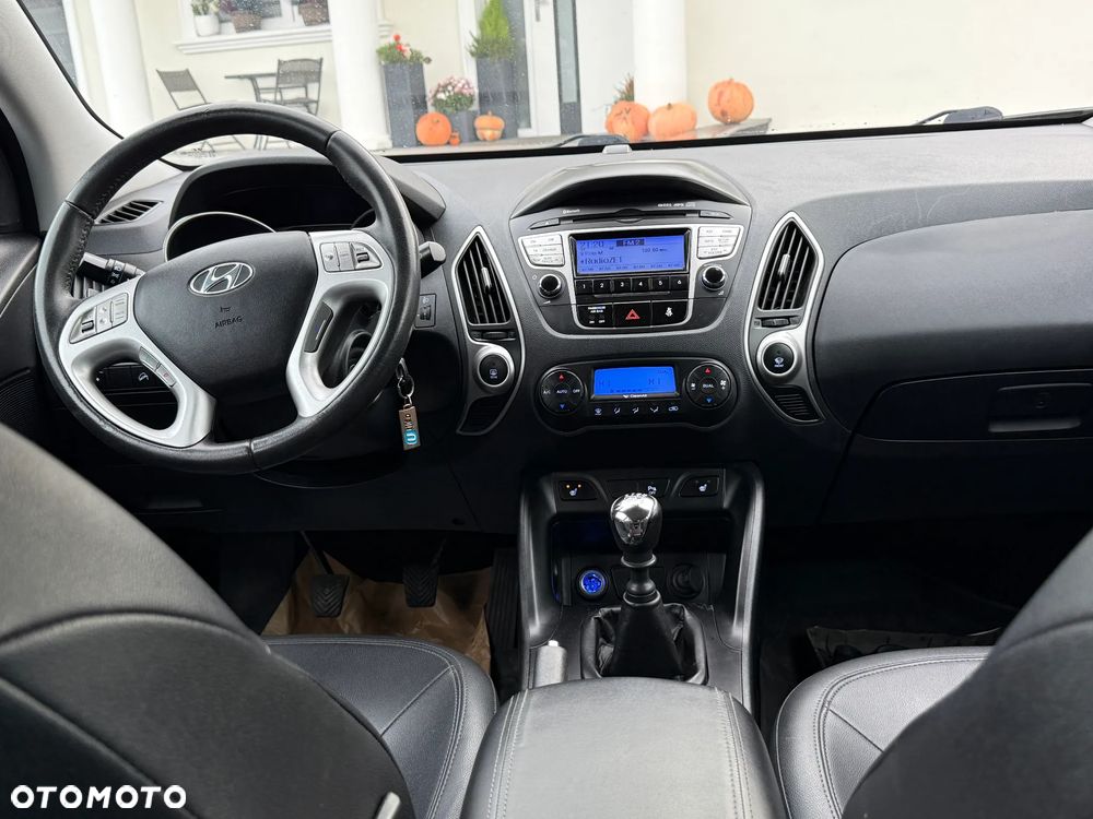 Hyundai ix35 1.7 CRDi 2WD blue Comfort - 27
