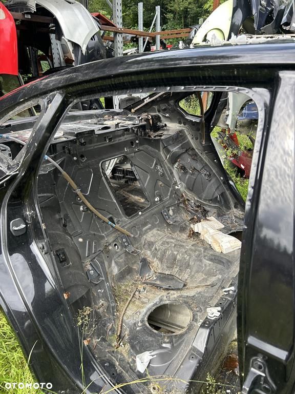 Części Blacharskie Infiniti M37 M35 Q70 Y51 | Ćwiartka Dach Słupek Przód Tył Szyba - 9