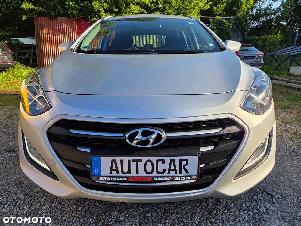 Hyundai i30 1.6 Premium - 8