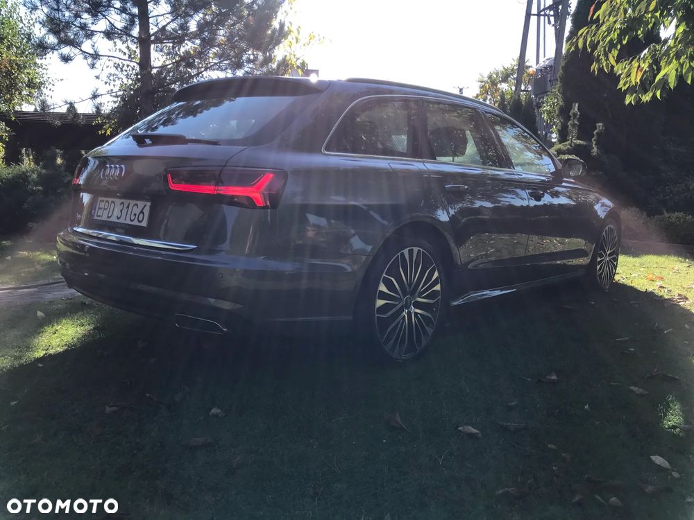 Audi A6 - 6