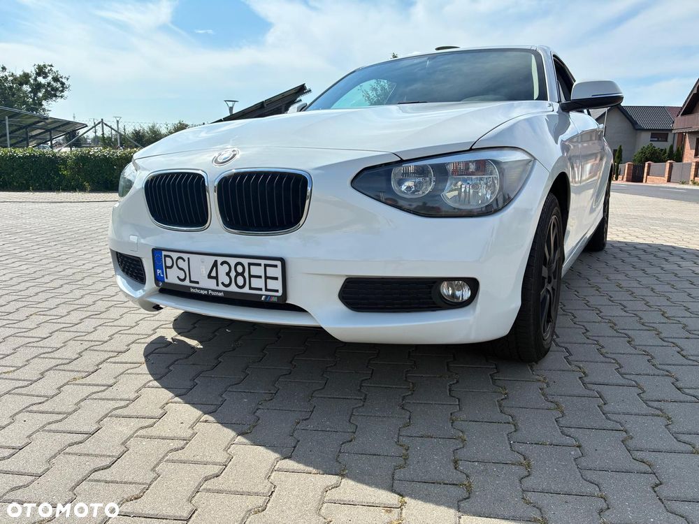 BMW Seria 1 118d DPF - 4