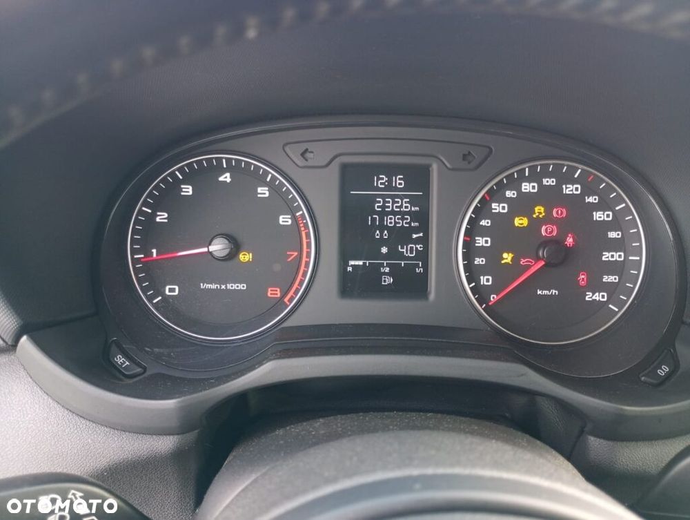 Audi A1 3-drzwiowe 1.2 TFSI Attraction - 10