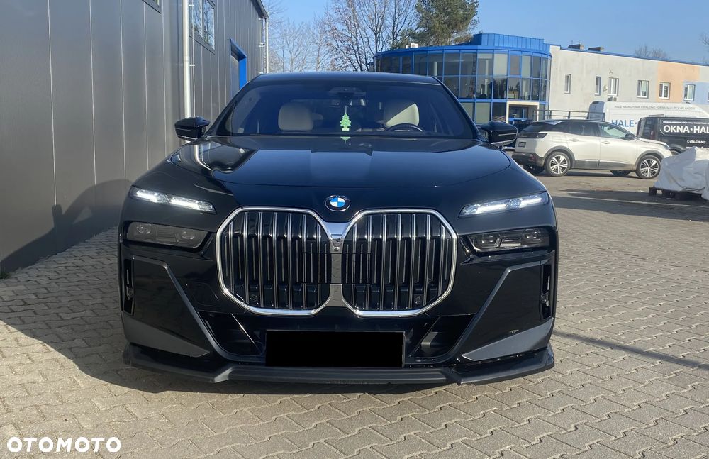 BMW Seria 7 - 2