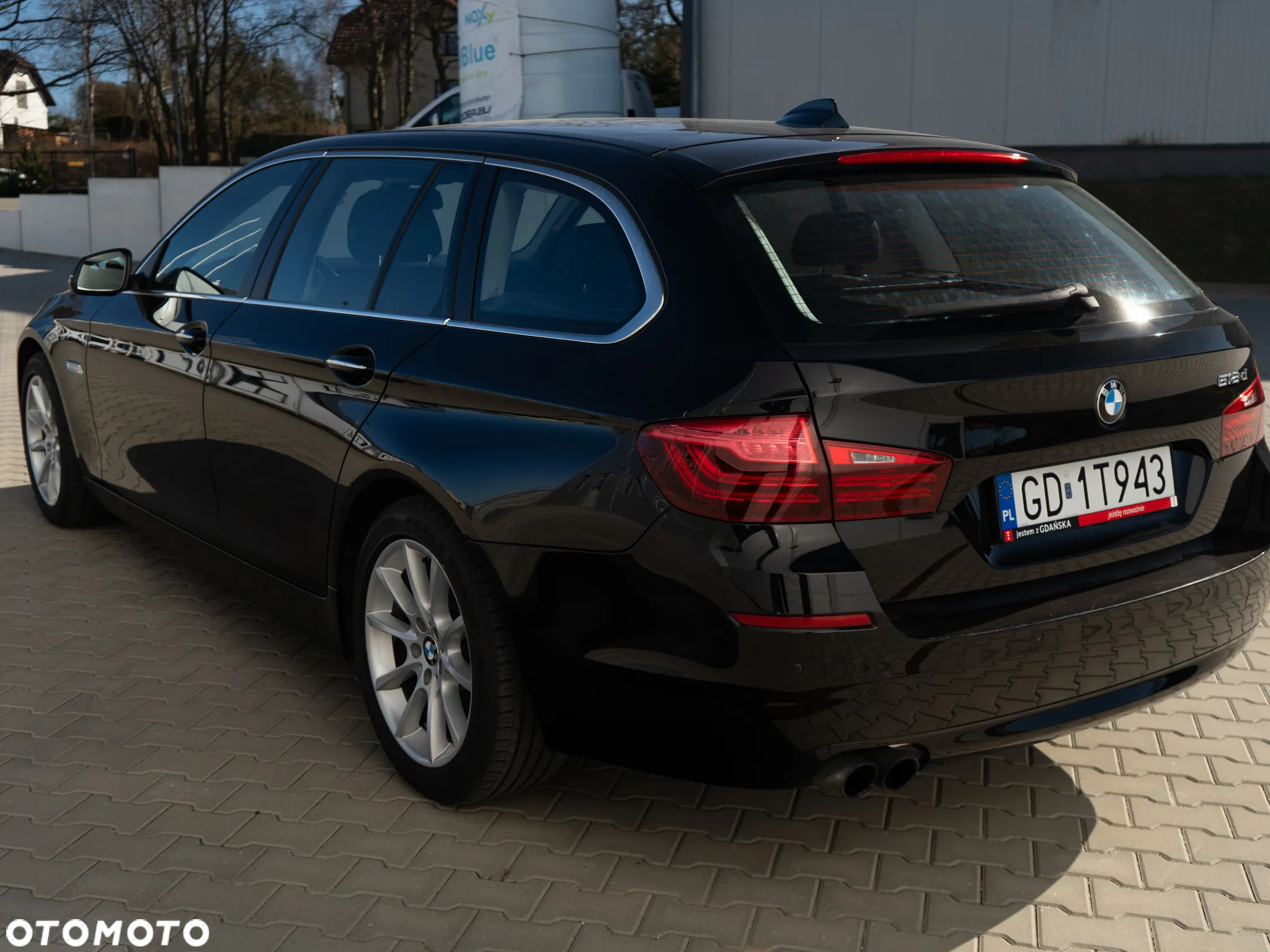 BMW Seria 5 518d Business Edition - 4