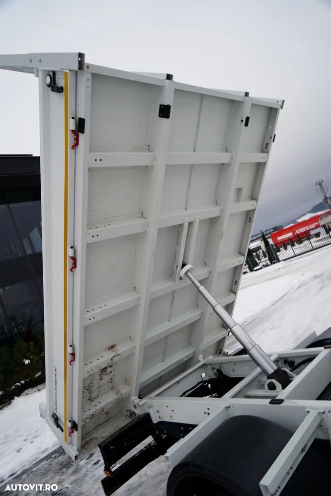 Iveco DAILY 35-140 / BASCULATOR / DUBLU / MANUAL / 3 LOCURI / - 10