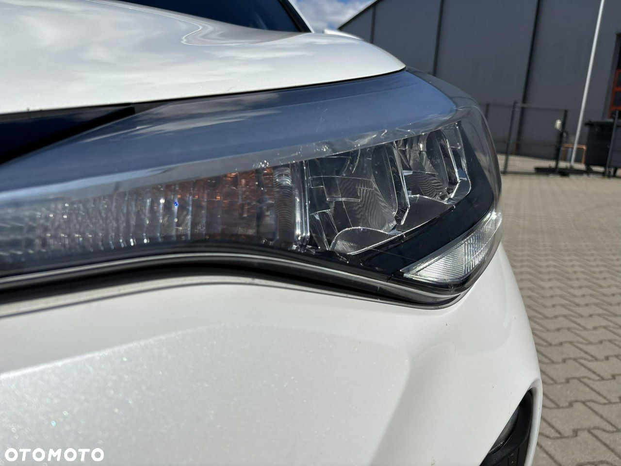Toyota C-HR - 9