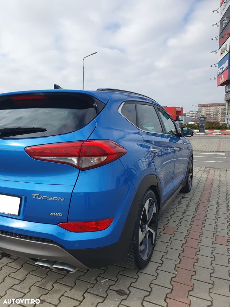 Hyundai Tucson 2.0 CRDI 4WD Automatik Style - 14