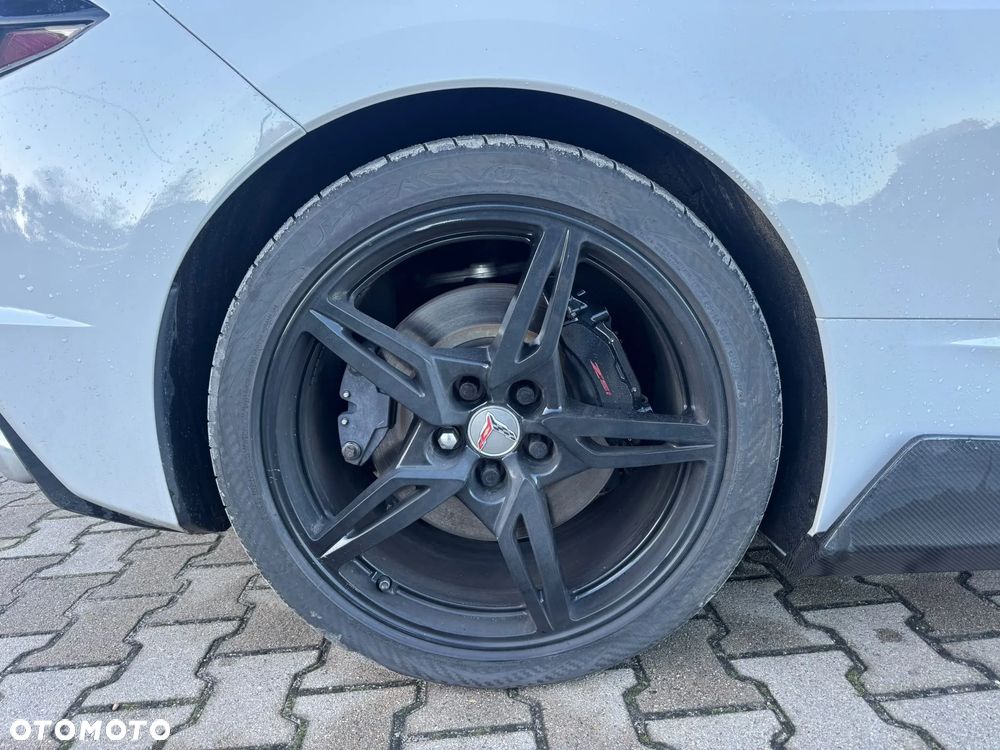 Chevrolet Corvette Stingray 2LT 6.2 V8 Automatik - 22