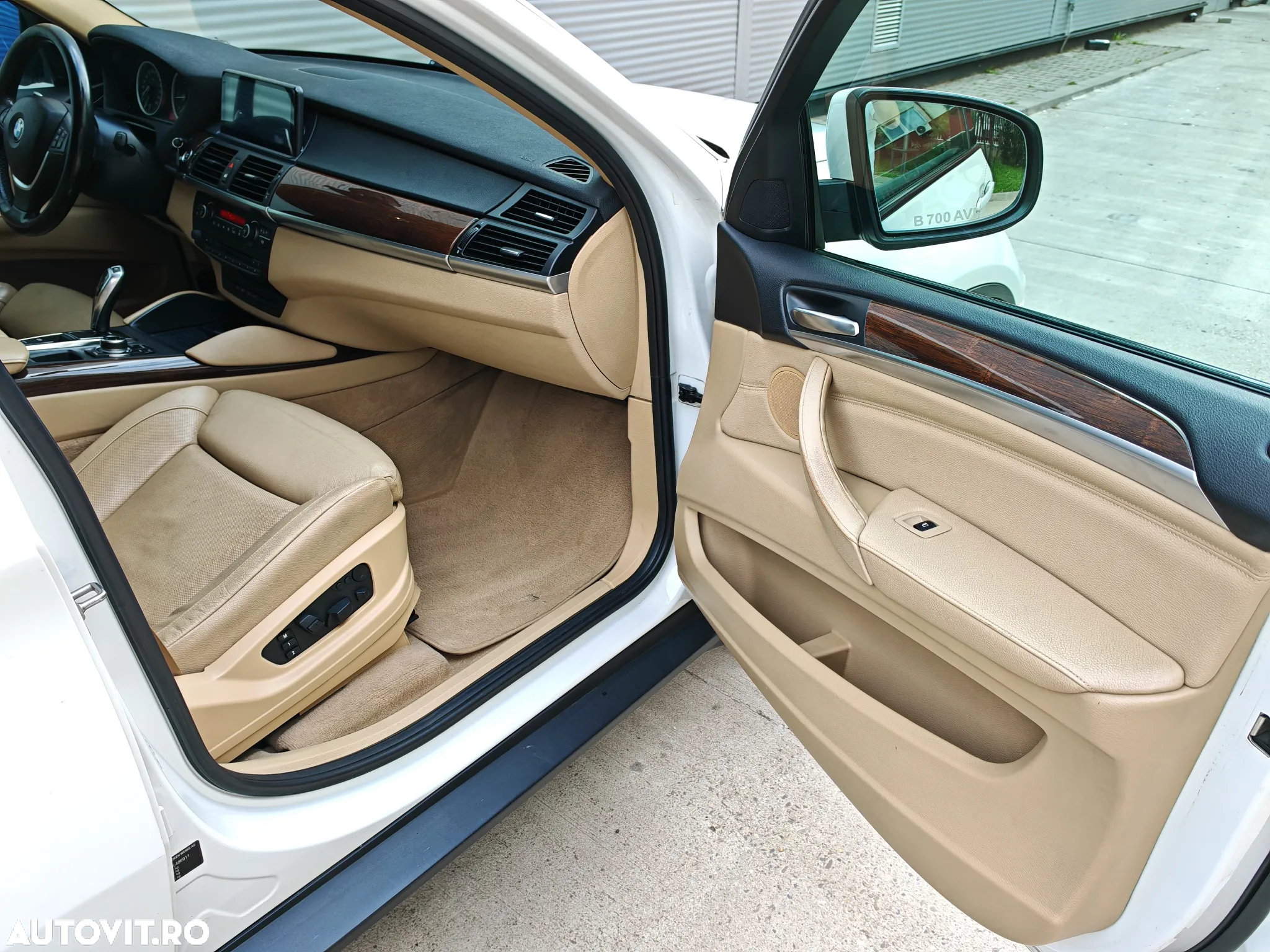 BMW X6 xDrive30d - 17