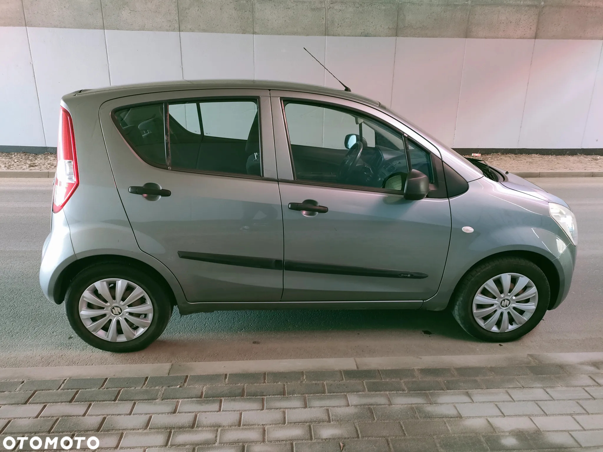 Suzuki Splash 1.0 Club - 5