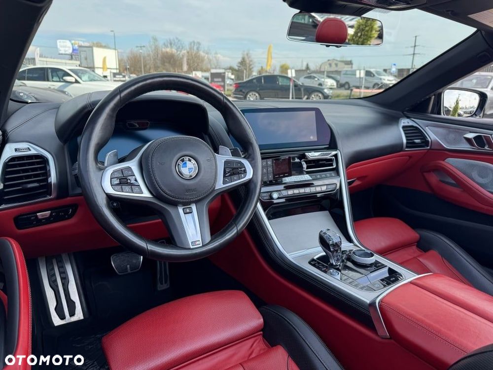 BMW Seria 8 - 17