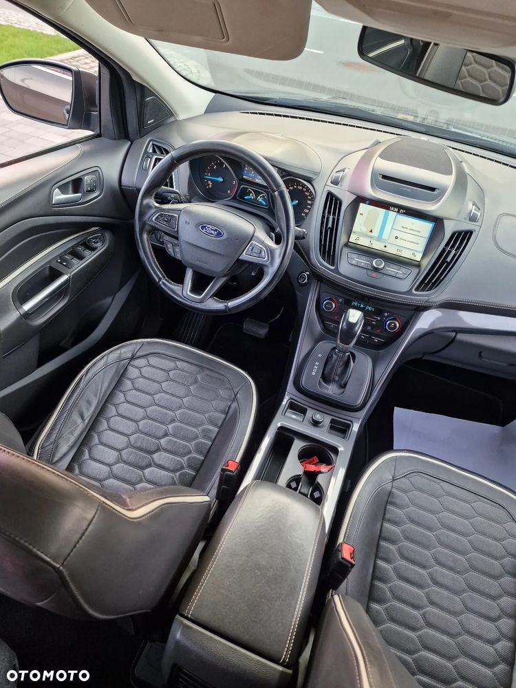 Ford Kuga 2.0 TDCi 4x4 Vignale - 19