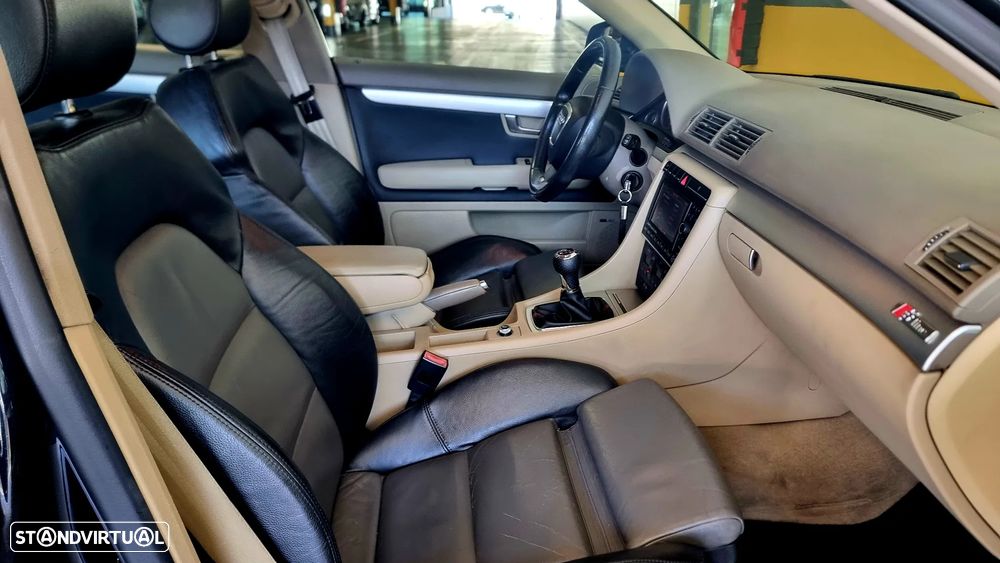 Audi A4 Avant 2.0 TDi S-line - 10