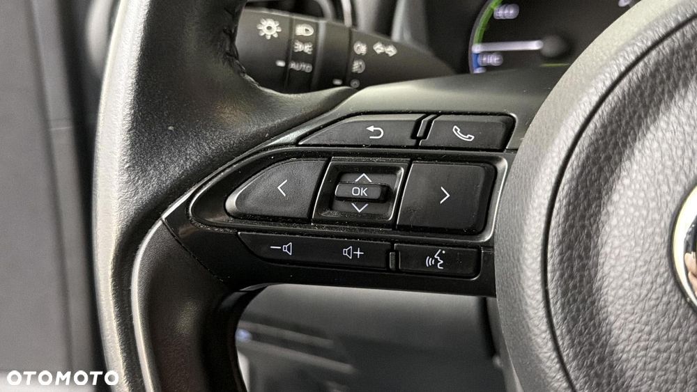 Toyota Yaris Hybrid 1.5 Comfort - 23