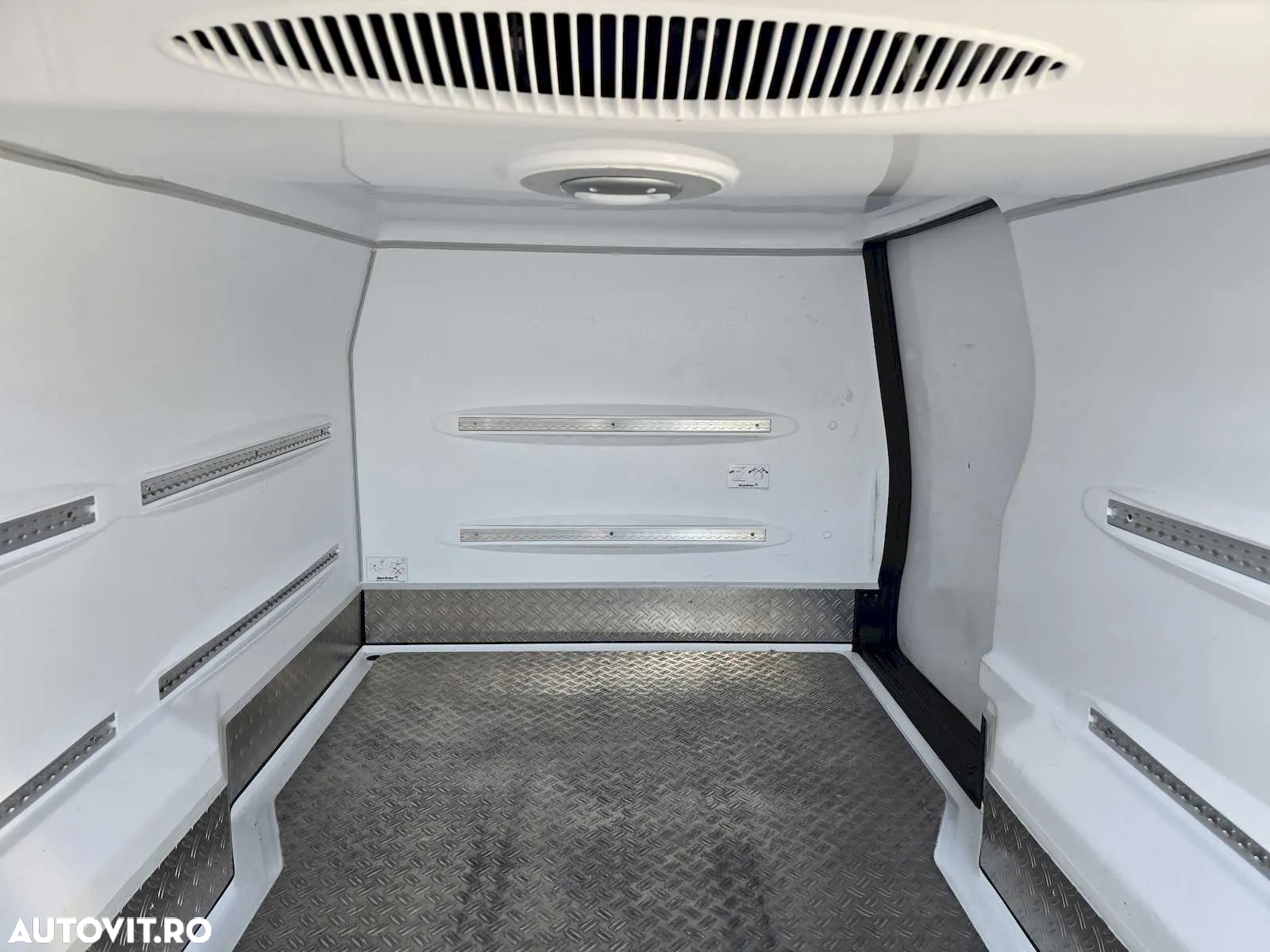 Mercedes-Benz Vito 114 CDI FRIGORIFIC KERSTNER 2021.AUTOMAT. - 27