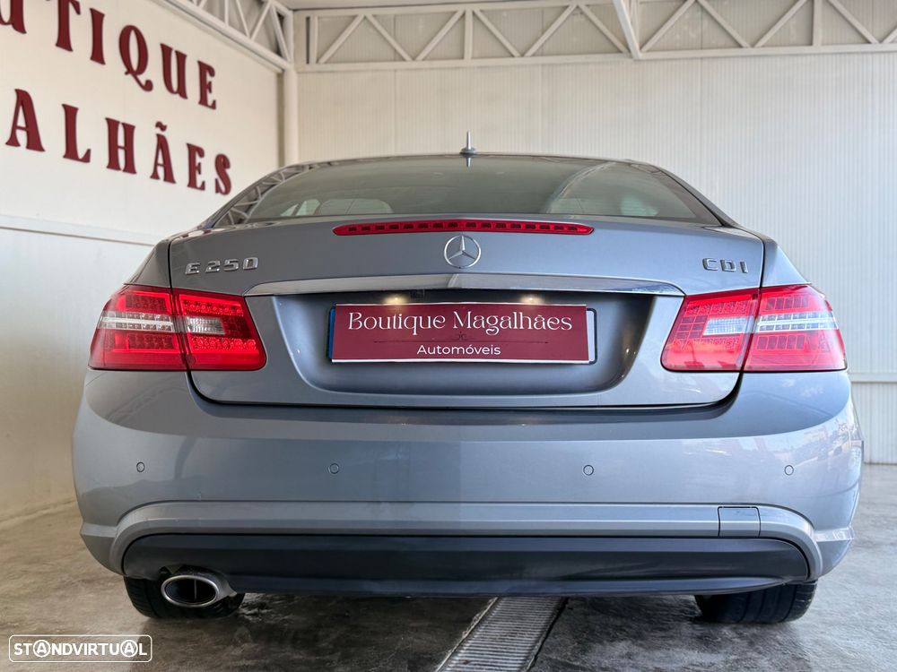 Mercedes-Benz E 250 CDi Avantgarde BlueEfficiency Auto - 25