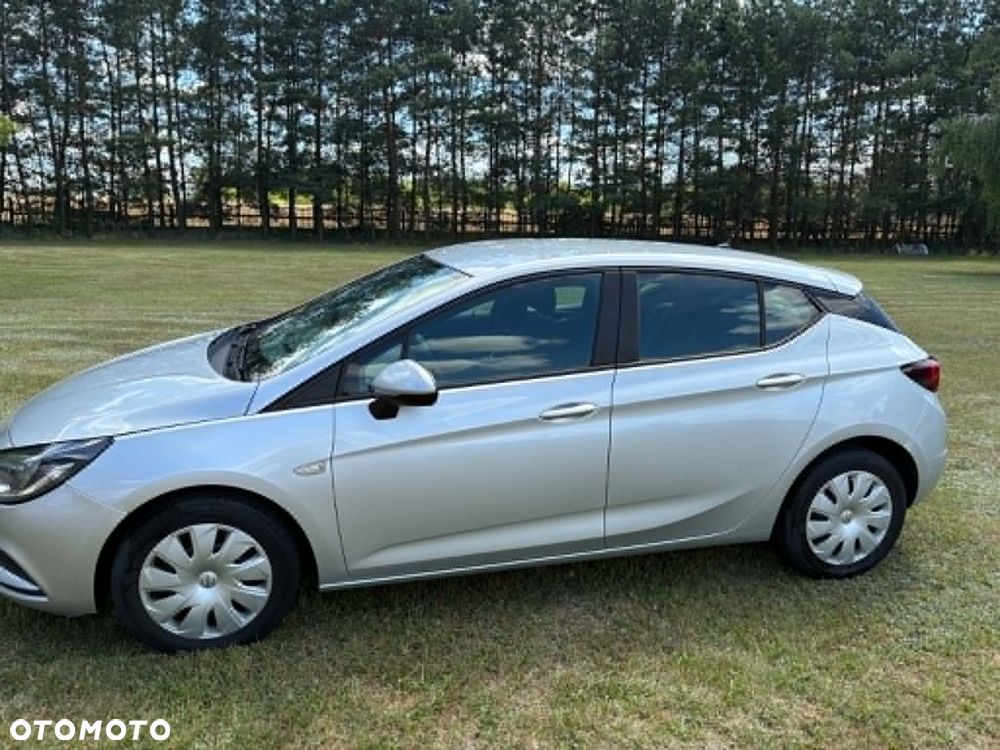 Opel Astra 1.6 CDTI S&S - 2