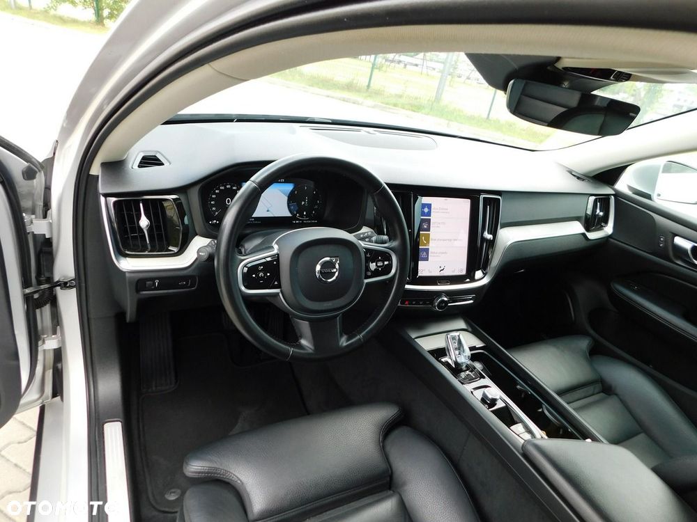 Volvo V60 - 16