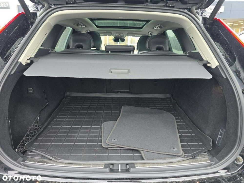 Volvo XC 40 B5 B AWD Ultimate Dark - 10