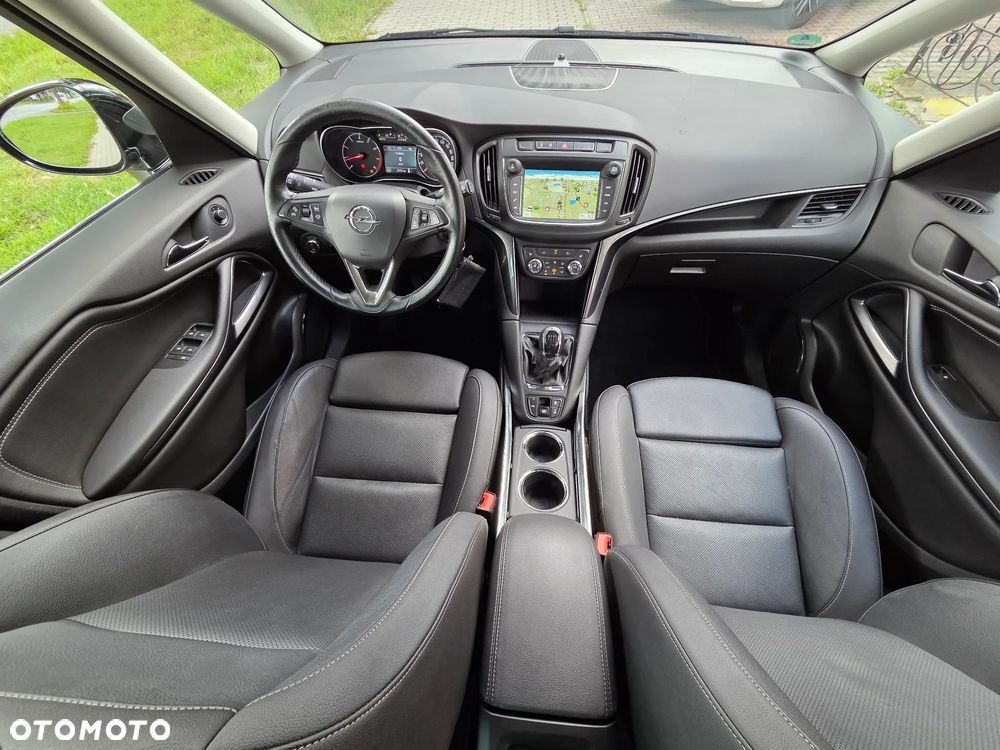 Opel Zafira 1.4 Turbo Business Edition - 9