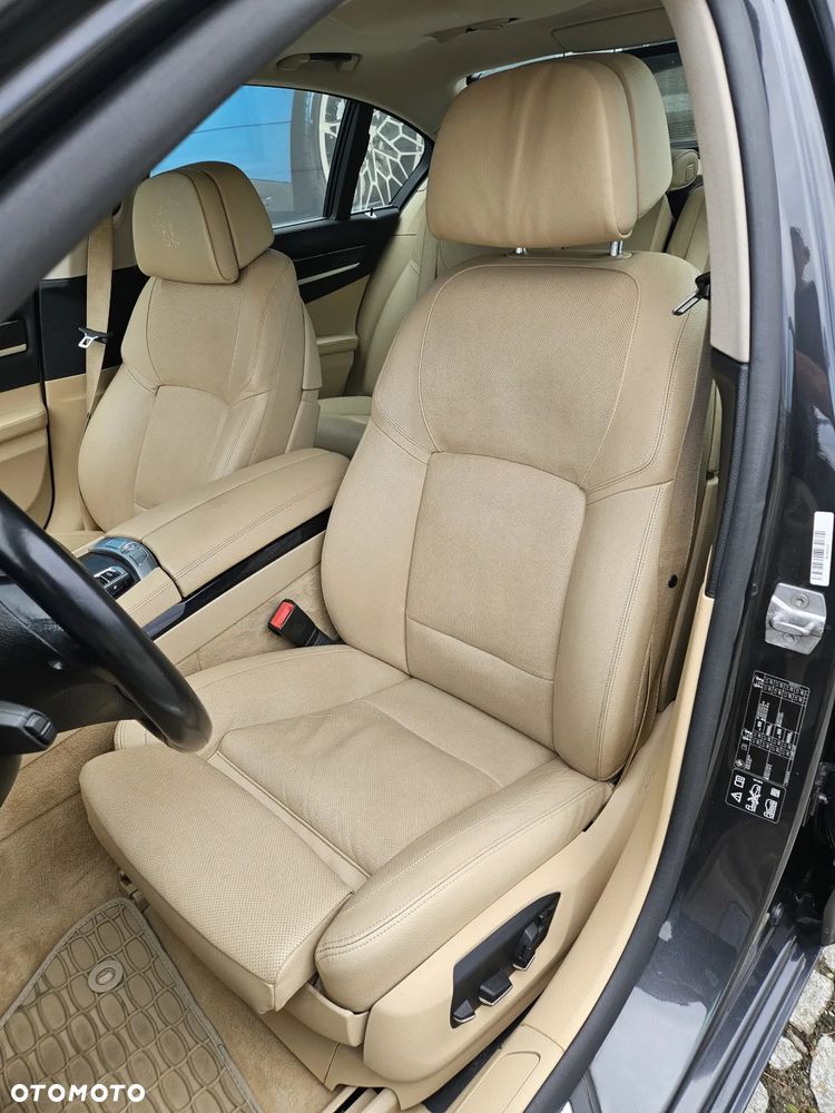 BMW Seria 7 750d xDrive - 7
