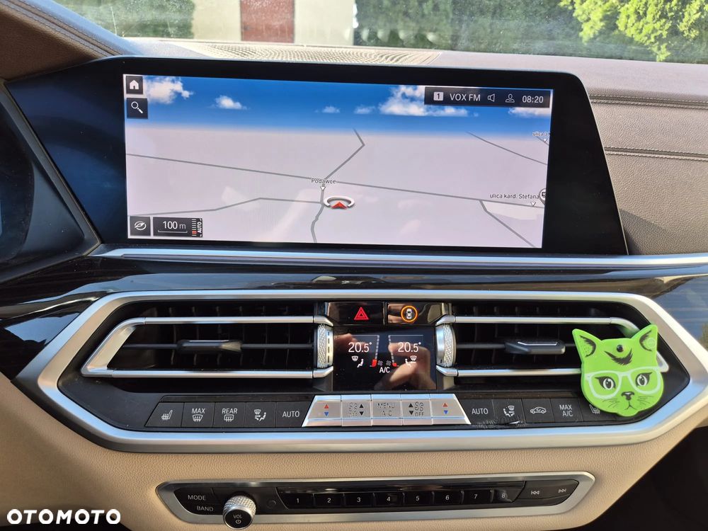 BMW X7 xDrive40i - 21