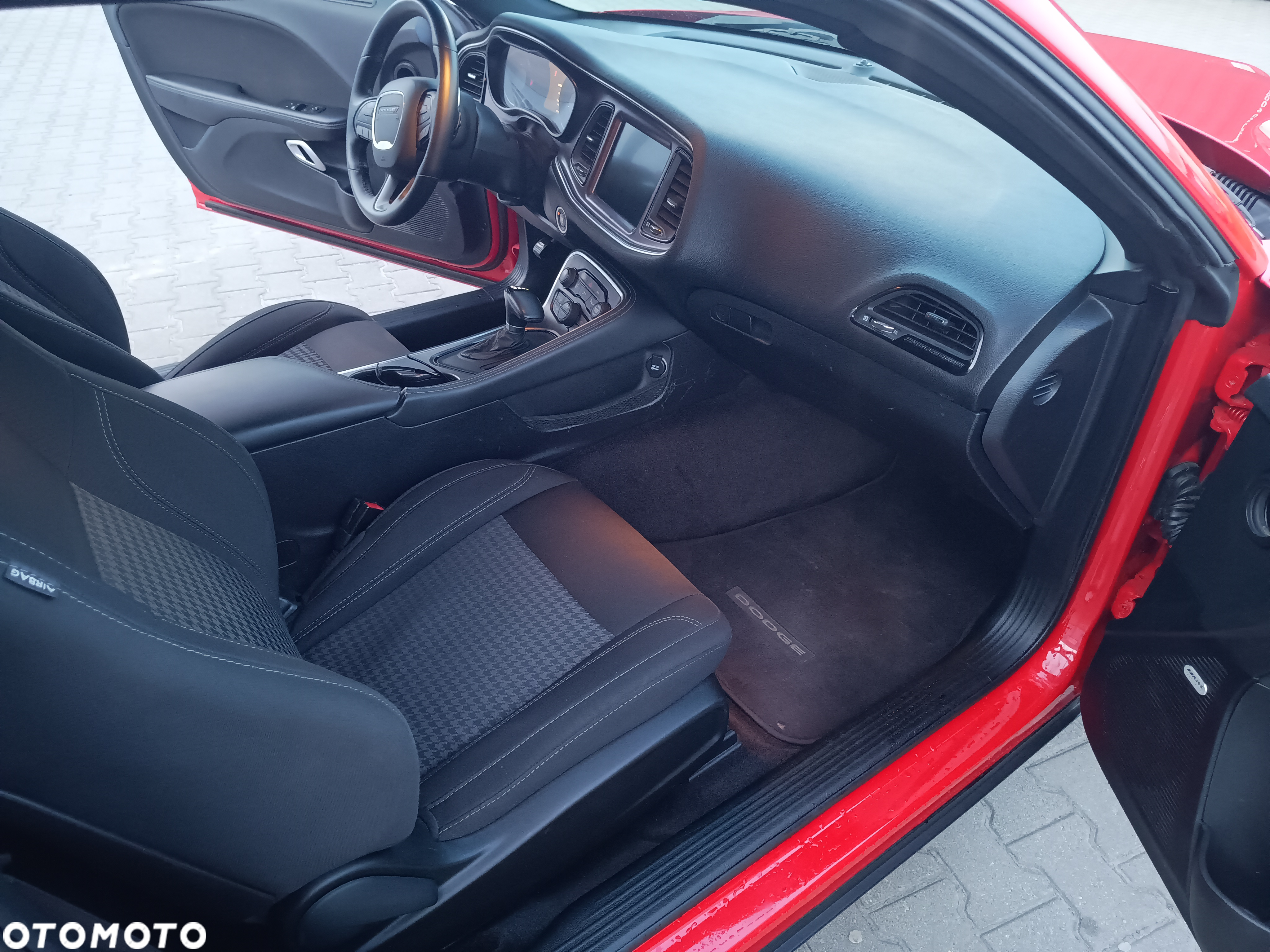 Dodge Challenger Automatik R/T Plus - 10